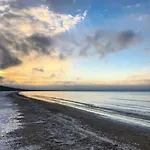 Liivarand 호텔 나르바죠수